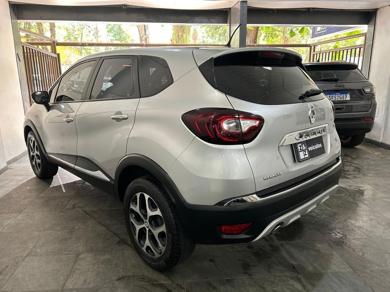 Renault CAPTUR Intense 2.0 16V Flex 5p Aut.