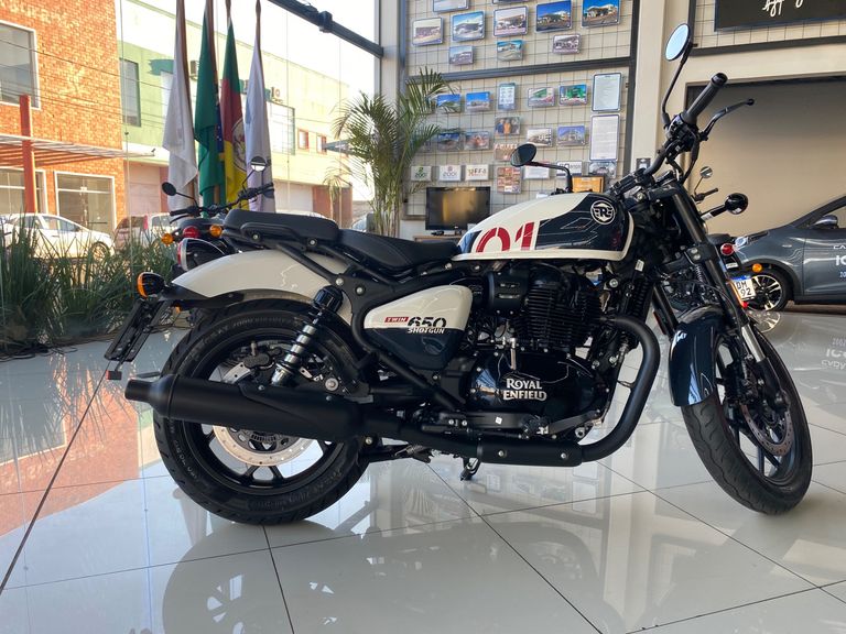 Royal Enfield Shotgun 650cc ABS