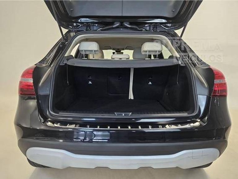 Mercedes 1.6 CGI FLEX STYLE 7G-DCT