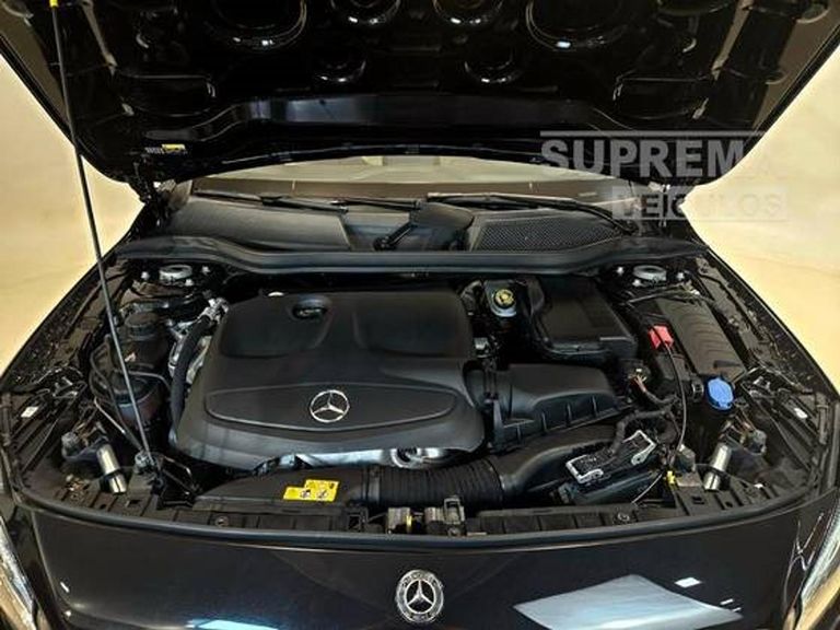 Mercedes 1.6 CGI FLEX STYLE 7G-DCT