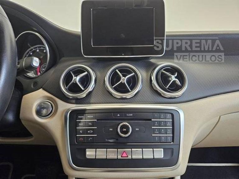 Mercedes 1.6 CGI FLEX STYLE 7G-DCT