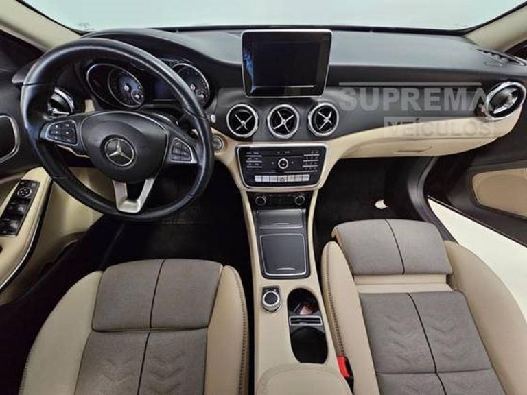 Mercedes 1.6 CGI FLEX STYLE 7G-DCT
