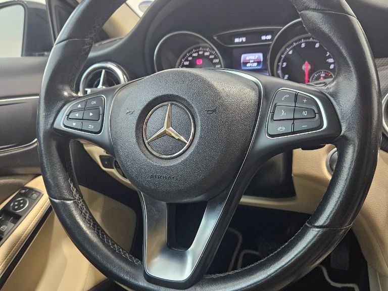 Mercedes GLA 200 Style 1.6 TB 16V/Flex Aut.