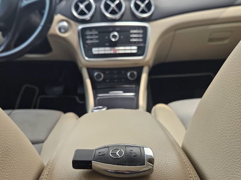 Mercedes GLA 200 Style 1.6 TB 16V/Flex Aut.