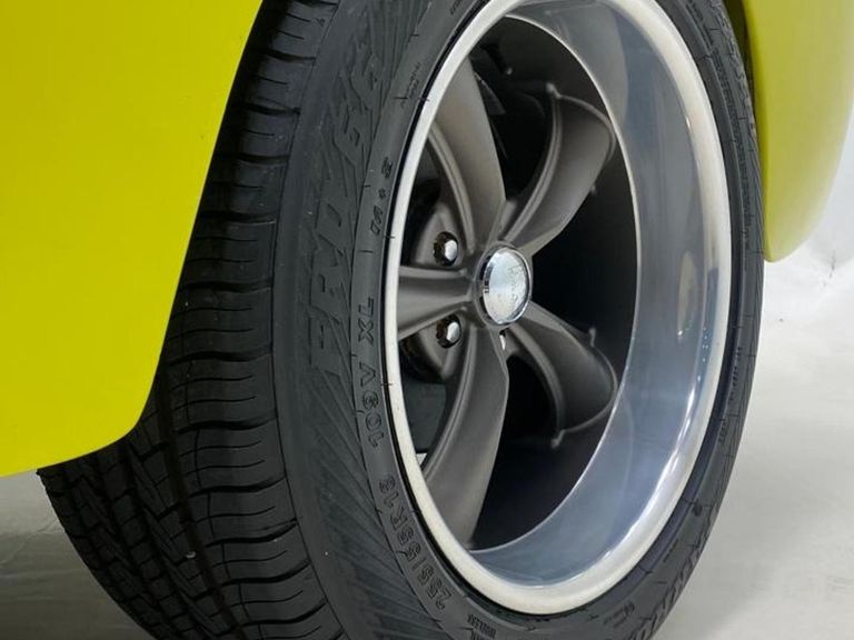 Ford V8 GASOLINA 2P MANUAL