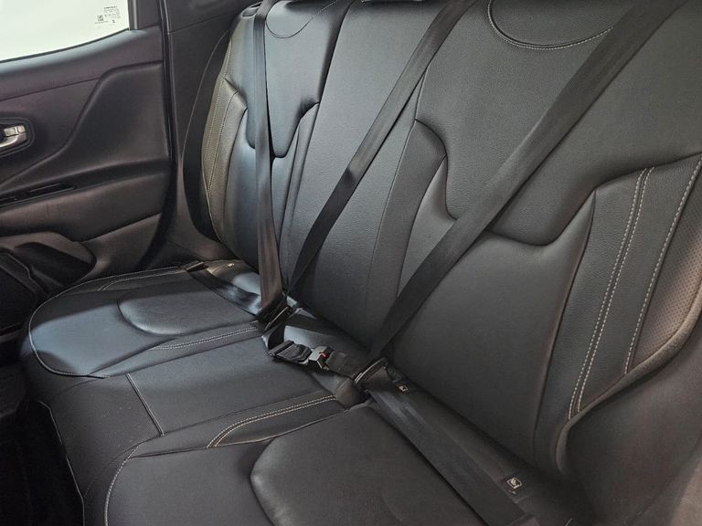 Jeep Renegade Long. T270 1.3 TB 4x2 Flex Aut.