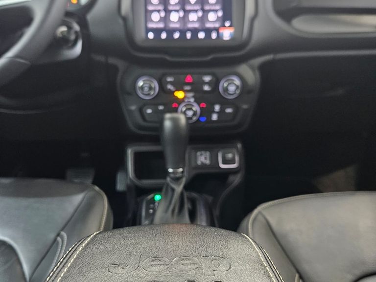 Jeep Renegade Long. T270 1.3 TB 4x2 Flex Aut.