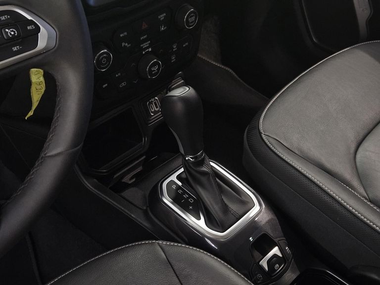 Jeep 1.3 T270 TURBO FLEX LONGITUDE AT6