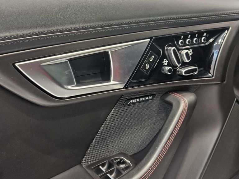 Jaguar F-Type S Supercharged Coupe 3.0 V6