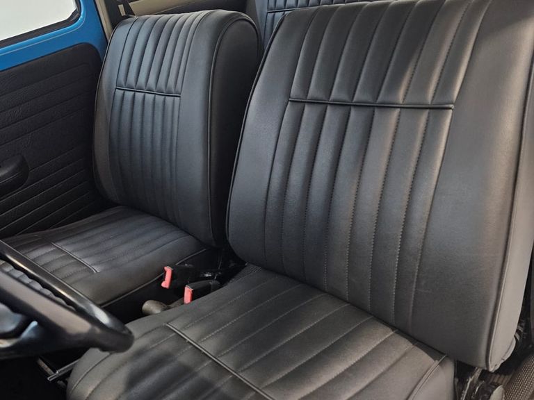 VolksWagen FUSCA 1300 GASOLINA 2P MANUAL