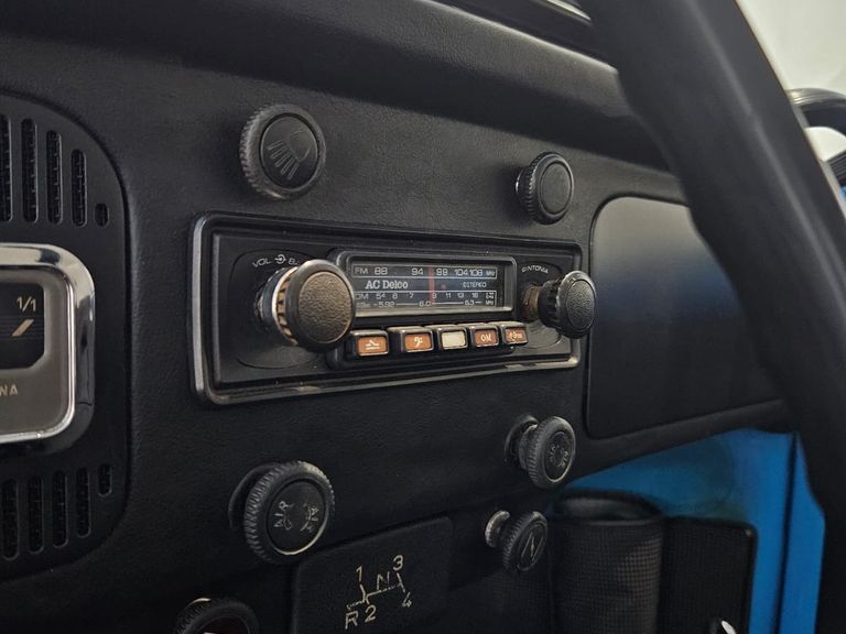 VolksWagen FUSCA 1300 GASOLINA 2P MANUAL