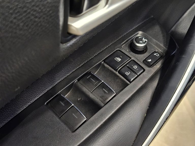 Toyota 2.0 VVT-IE FLEX XEI DIRECT SHIFT