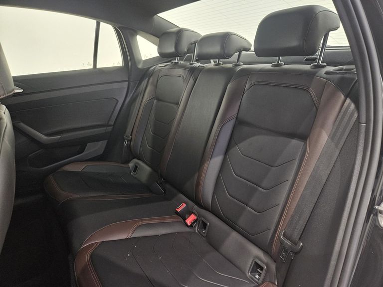 Volkswagen 1.0 200 TSI HIGHLINE AUTOMÁTICO