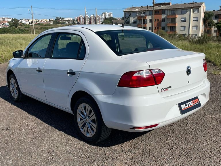 VolksWagen VOYAGE 1.6 MSI Flex 8V 4p