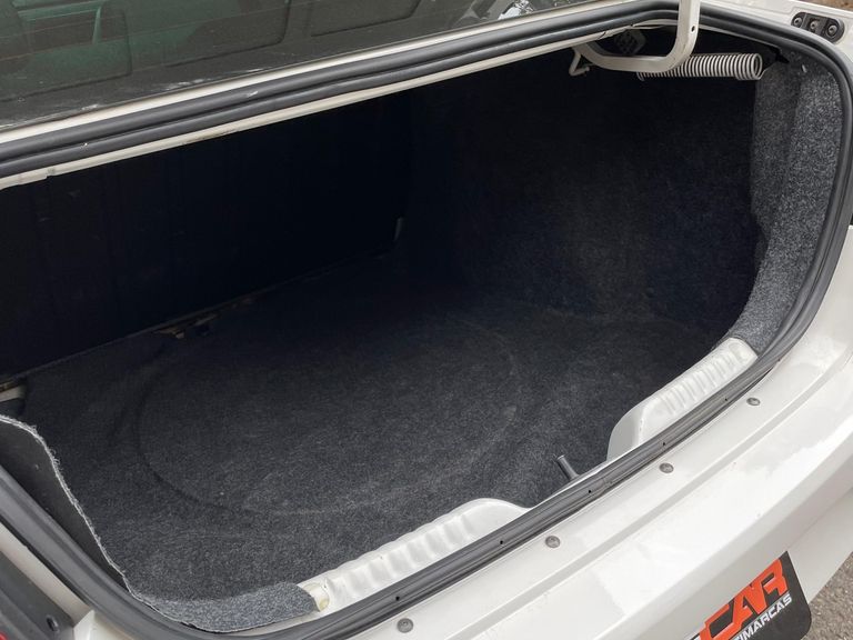 VolksWagen VOYAGE 1.6 MSI Flex 8V 4p
