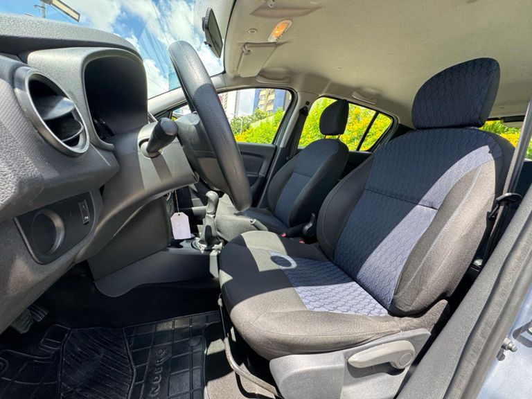 Renault SANDERO Expression Hi-Power 1.6 8V 5p