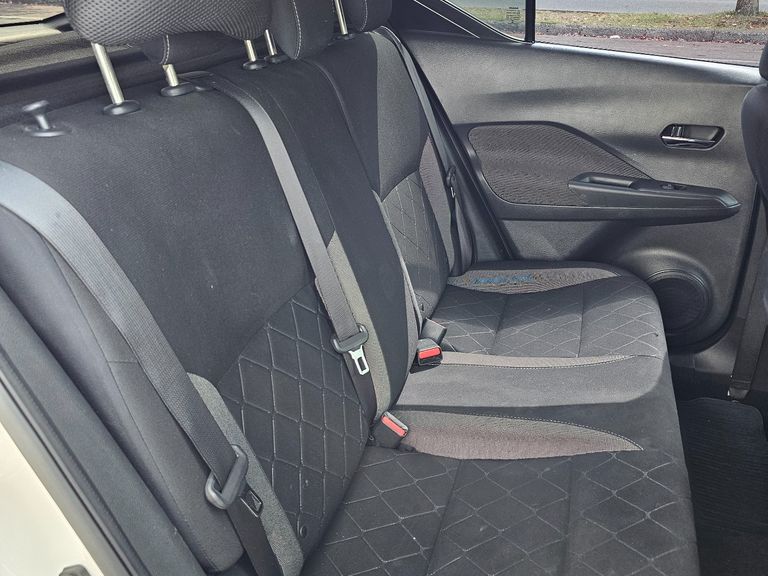 Nissan KICKS SV 1.6 16V FlexStar 5p Aut.