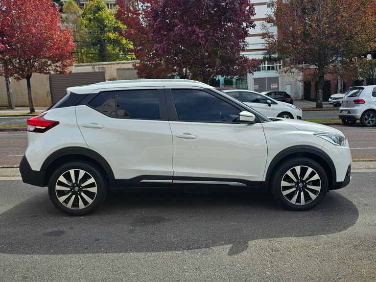 Nissan KICKS SV 1.6 16V FlexStar 5p Aut.