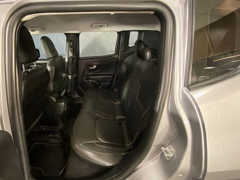 Jeep Renegade Long. T270 1.3 TB 4x2 Flex Aut.