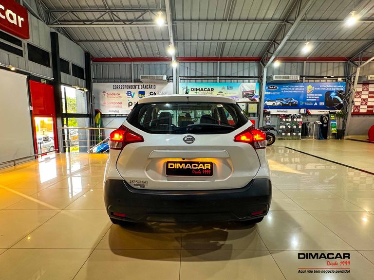 Nissan KICKS S Direct 1.6 16V Flex 5p Aut.