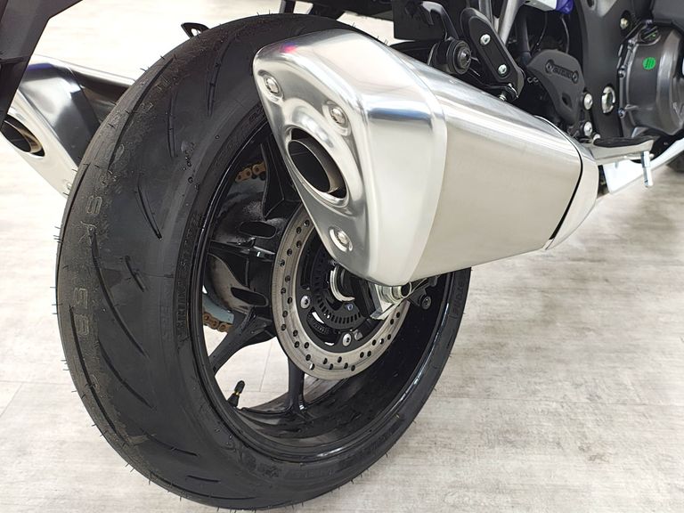 SUZUKI GSX 1300-R HAYABUSA