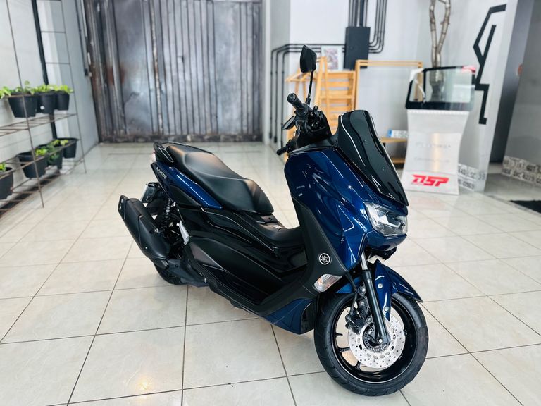 YAMAHA NMAX 160