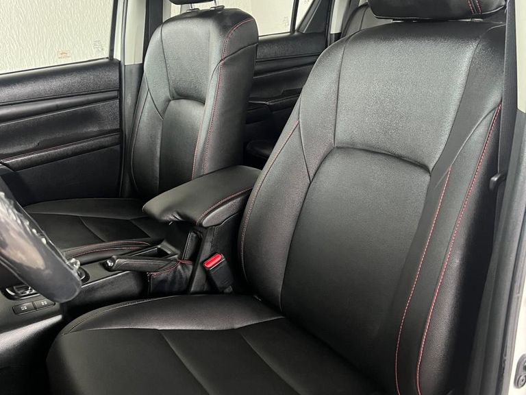 Toyota Hilux CD SR CHALL. 4x4 2.8 TDI Dies Aut.