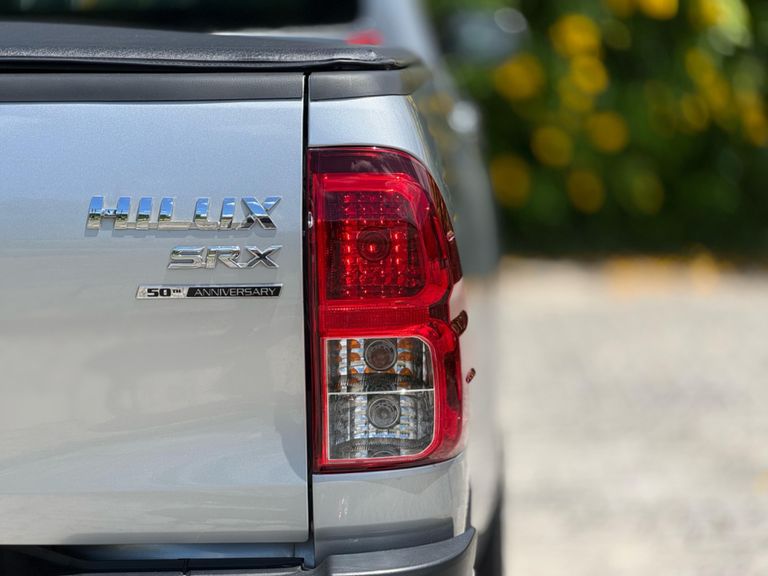 Toyota Hilux CD SRX 4x4 2.8 TDI 16V Diesel Aut.