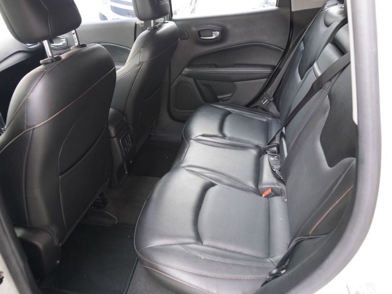 Jeep COMPASS LONGITUDE 2.0 4x2 Flex 16V Aut.