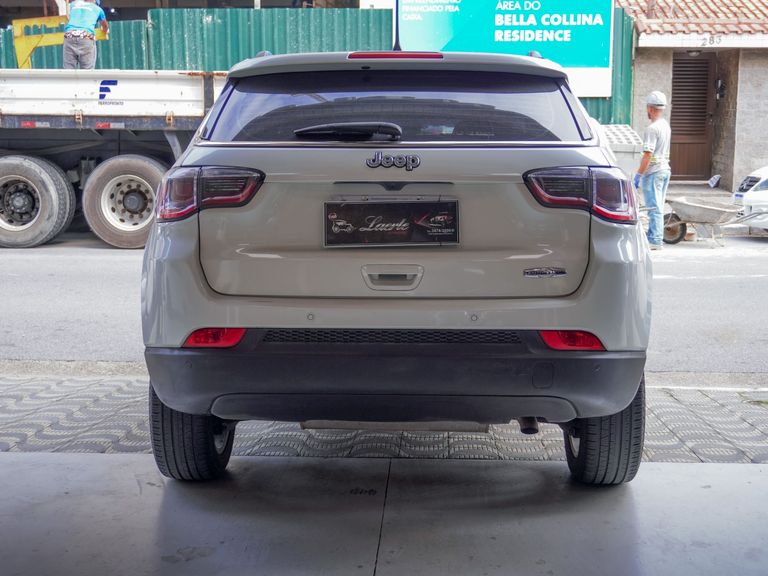 Jeep COMPASS LONGITUDE 2.0 4x2 Flex 16V Aut.