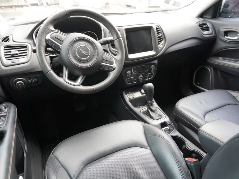 Jeep COMPASS LONGITUDE 2.0 4x2 Flex 16V Aut.