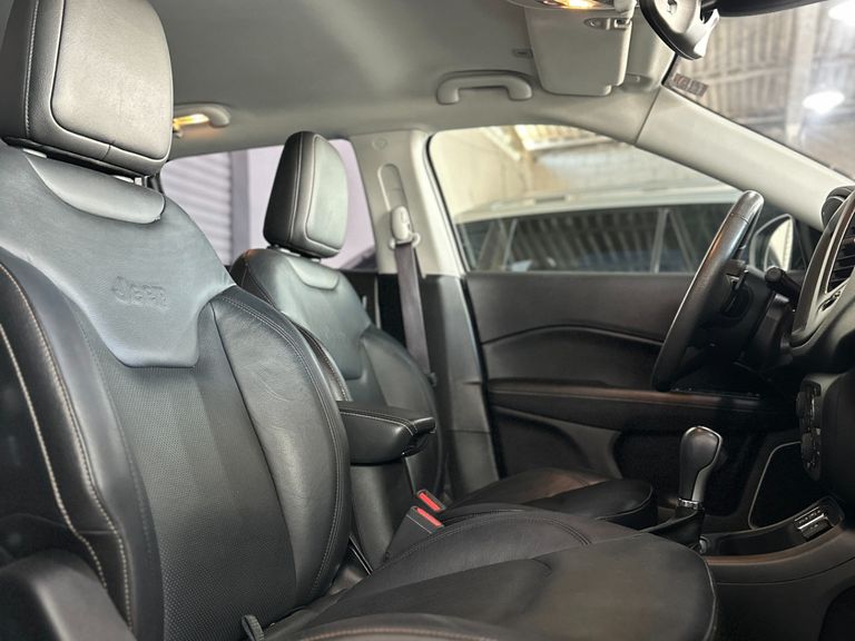 Jeep COMPASS LONGITUDE 2.0 4x2 Flex 16V Aut.