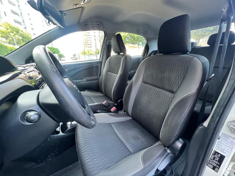 Toyota ETIOS XS 1.5 Flex 16V 5p Aut.