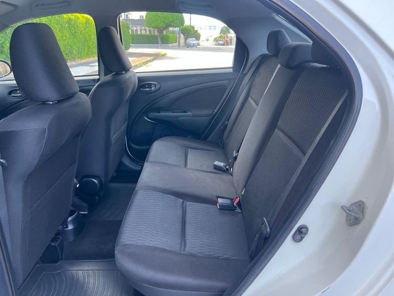 Toyota ETIOS XS 1.5 Flex 16V 5p Aut.