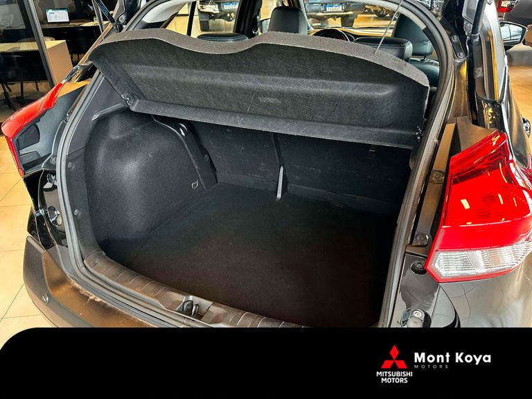Nissan KICKS SL 1.6 16V FlexStar 5p Aut.
