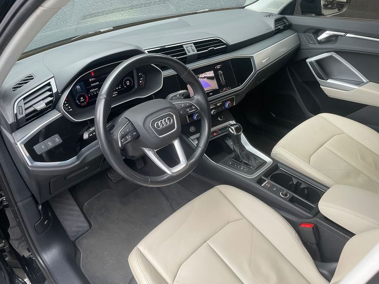 Audi Q3 Prest. 1.4 TFSI Flex/Prest. S-tronic