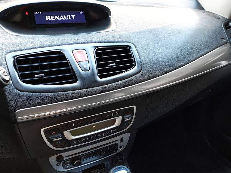 Renault FLUENCE Sed. Dynamique 2.0 16V FLEX Aut.