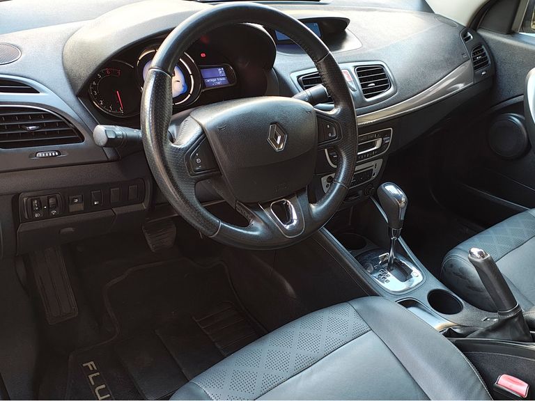 Renault FLUENCE Sed. Dynamique 2.0 16V FLEX Aut.