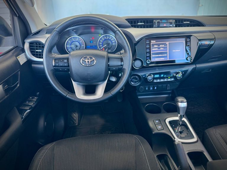 Toyota Hilux CD SR 4x4 2.8 TDI Diesel Aut.