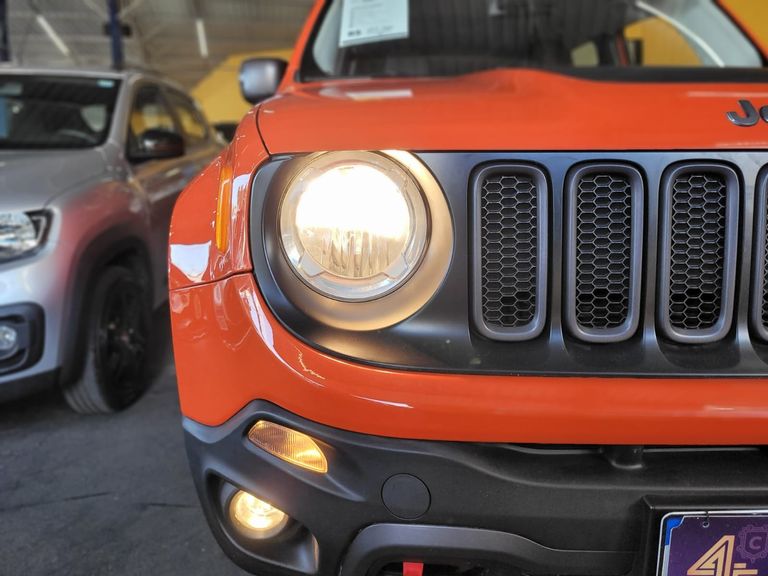 Jeep Renegade Trailhawk 2.0 4x4 TB Diesel Aut