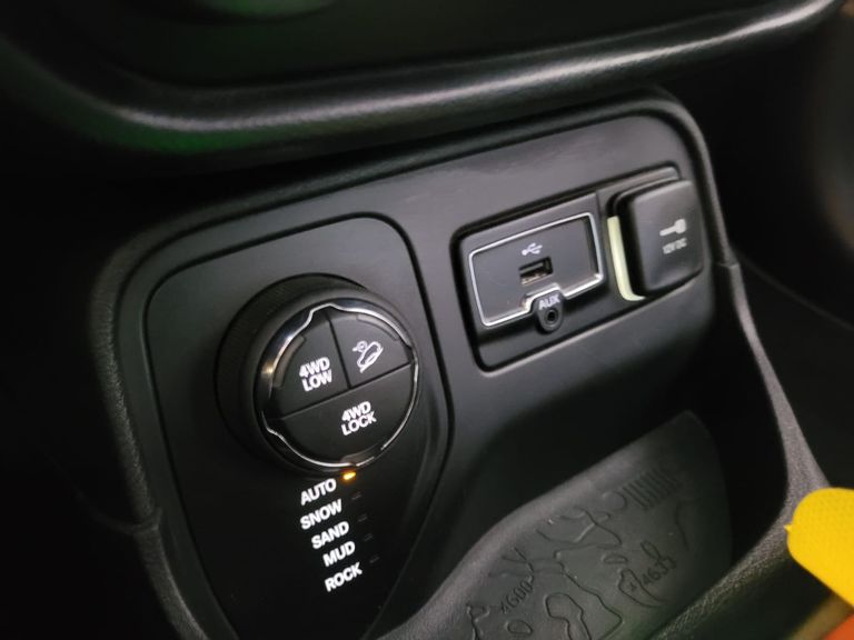 Jeep Renegade Trailhawk 2.0 4x4 TB Diesel Aut