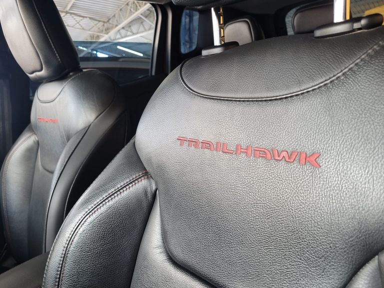 Jeep Renegade Trailhawk 2.0 4x4 TB Diesel Aut
