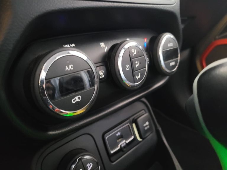 Jeep Renegade Trailhawk 2.0 4x4 TB Diesel Aut