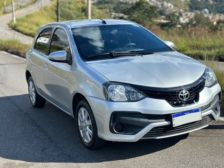 Toyota ETIOS X Plus 1.5 Flex 16V 5p Aut.