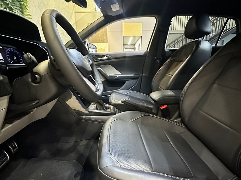 VolksWagen T-Cross Highline 1.4 TSI Flex 16V 5p Aut