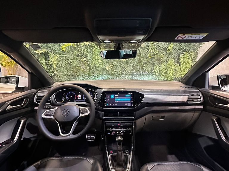 VolksWagen T-Cross Highline 1.4 TSI Flex 16V 5p Aut
