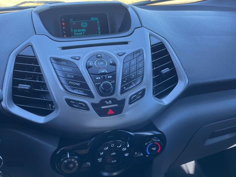 Ford EcoSport SE 1.6 16V Flex 5p Mec.