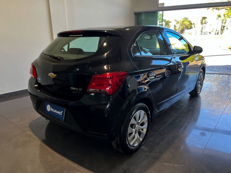 Chevrolet ONIX HATCH LT 1.4 8V FlexPower 5p Mec.