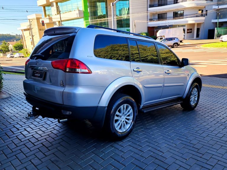 Mitsubishi Pajero DAKAR/HPE 3.5 4x4 Flex 5p Aut.