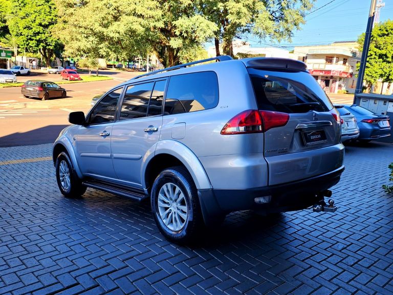 Mitsubishi Pajero DAKAR/HPE 3.5 4x4 Flex 5p Aut.